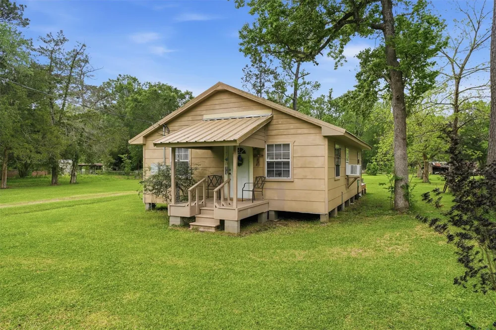 4618 Sherri Lane Crosby, TX 77532