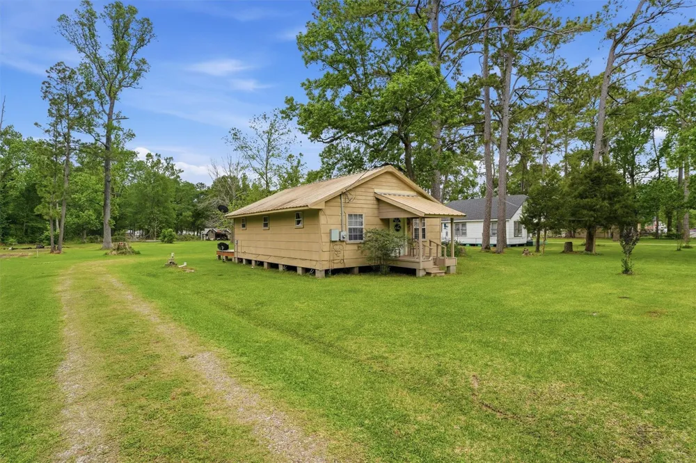4618 Sherri Lane Crosby, TX 77532