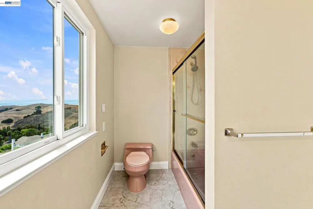 41794 Vargas Rd Fremont, CA 94539