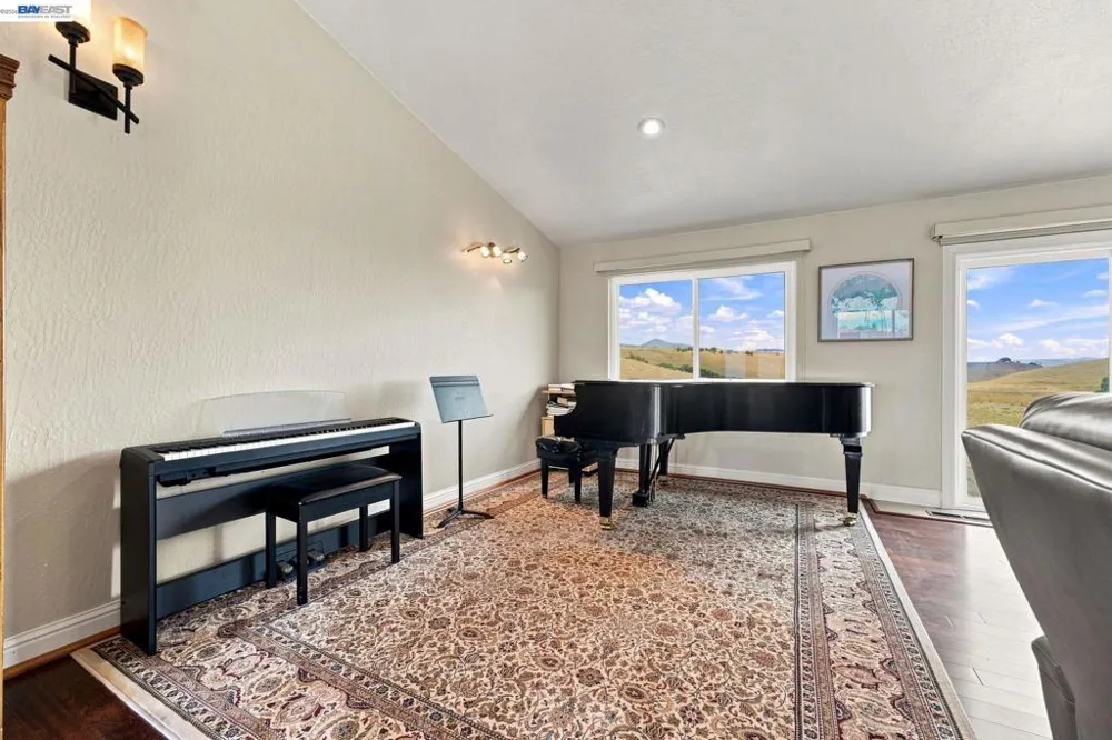 41794 Vargas Rd Fremont, CA 94539