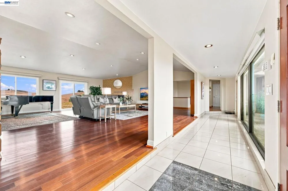 41794 Vargas Rd Fremont, CA 94539