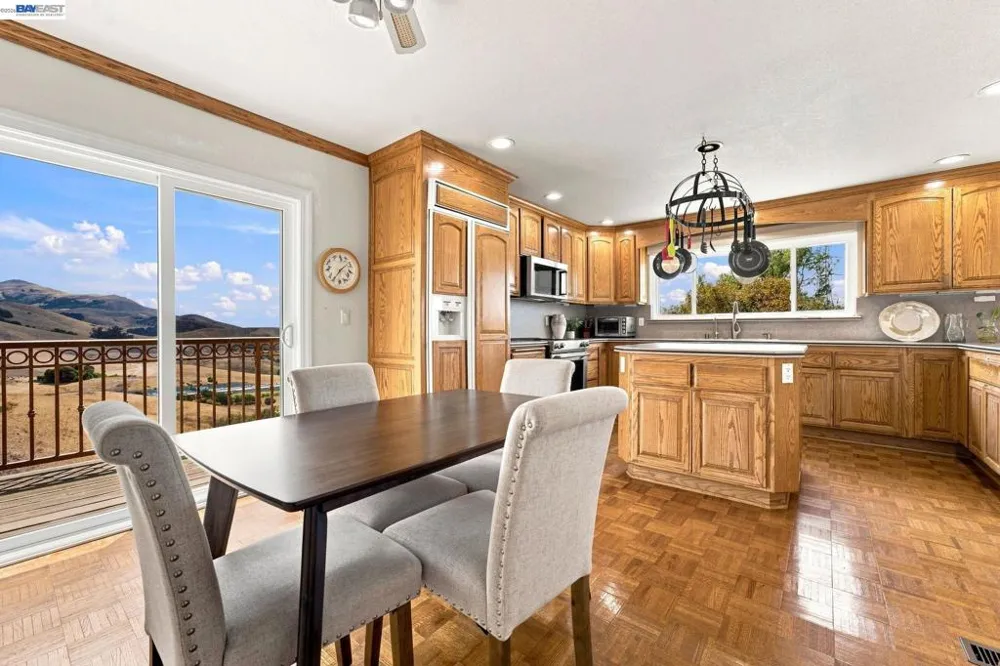 41794 Vargas Rd Fremont, CA 94539