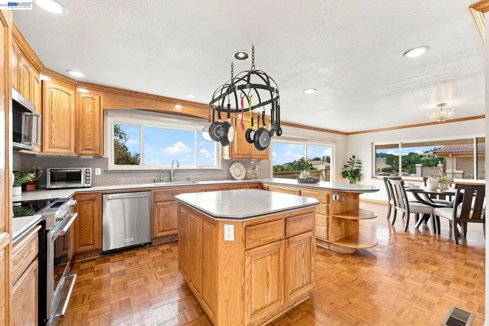 41794 Vargas Rd Fremont, CA 94539