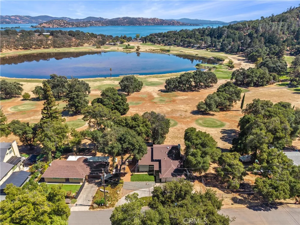 2808 Buckingham Dr Kelseyville, CA 95451