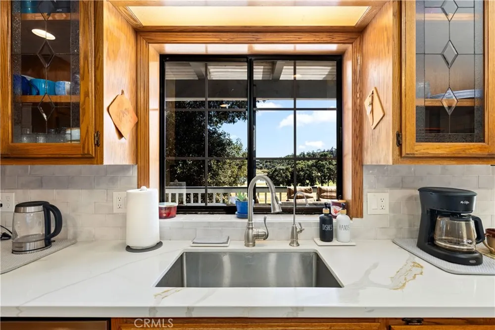 2808 Buckingham Dr Kelseyville, CA 95451