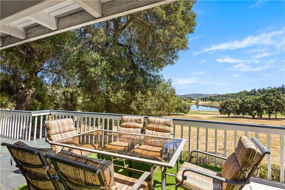 2808 Buckingham Dr Kelseyville, CA 95451