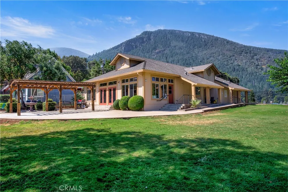 2808 Buckingham Dr Kelseyville, CA 95451