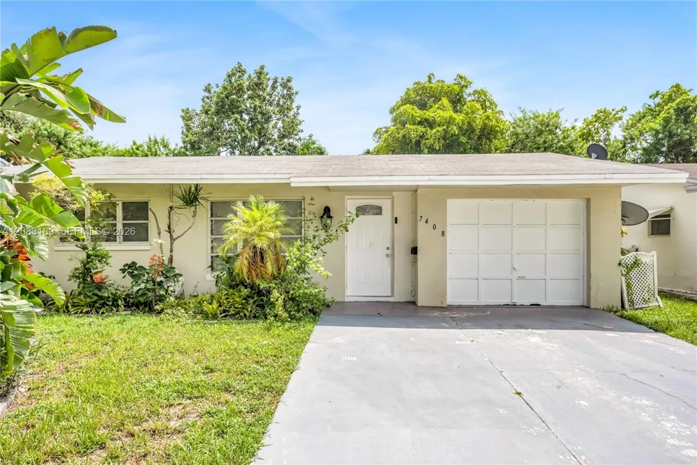 7408 NW 58th St Tamarac, FL 33321