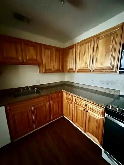 4007 VERSAILLES DRIVE #4007F Orlando, FL 32808