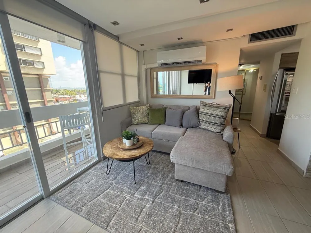 Isla Verde Avenue 3205 THE GALAXY #406 Carolina, PR 00979