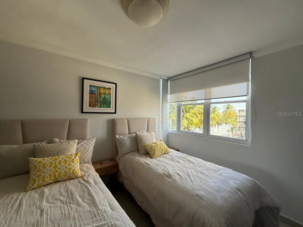 Isla Verde Avenue 3205 THE GALAXY #406 Carolina, PR 00979