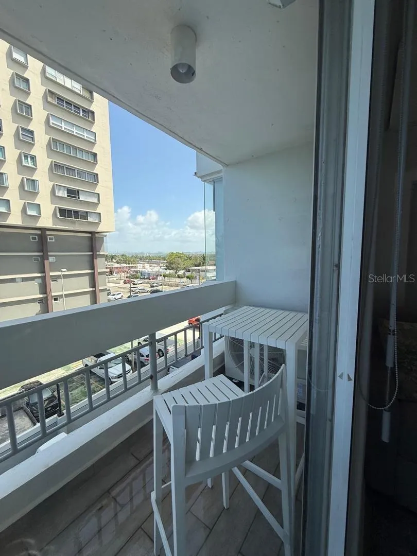 Isla Verde Avenue 3205 THE GALAXY #406 Carolina, PR 00979