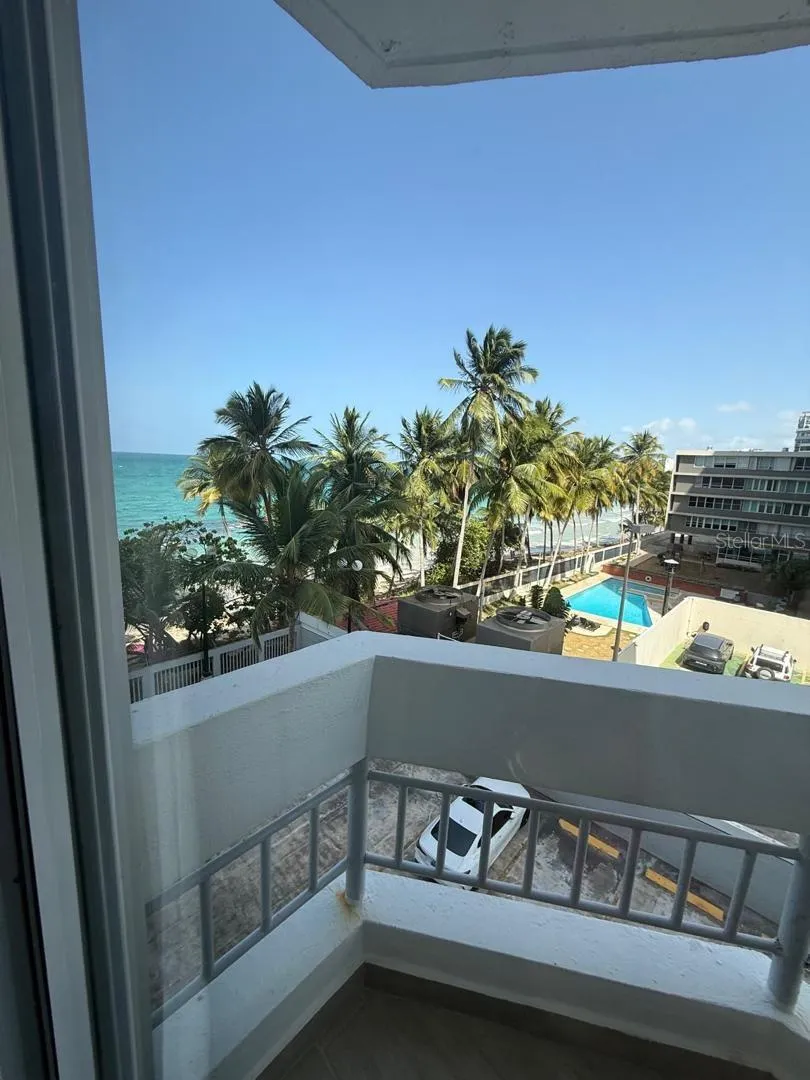 Isla Verde Avenue 3205 THE GALAXY #406 Carolina, PR 00979