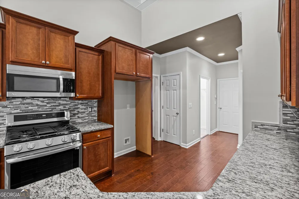 406 Mistflower CT Ball Ground, GA 30107