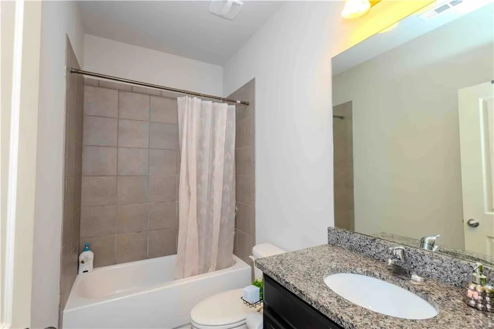 11661 Davenport Lane Johns Creek, GA 30005