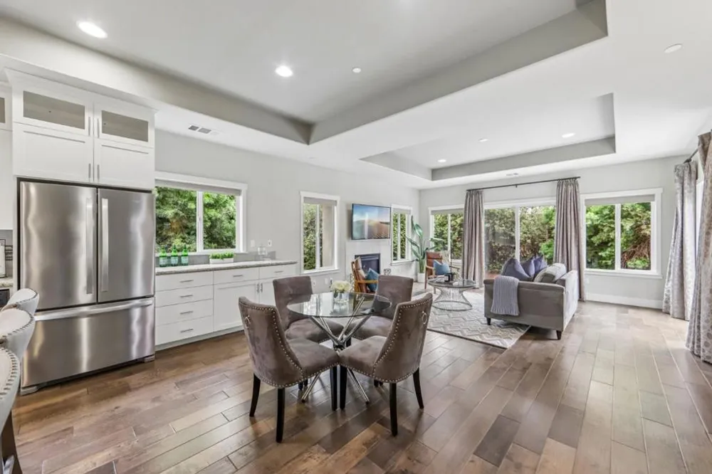 15 Colleen Way Campbell, CA 95008
