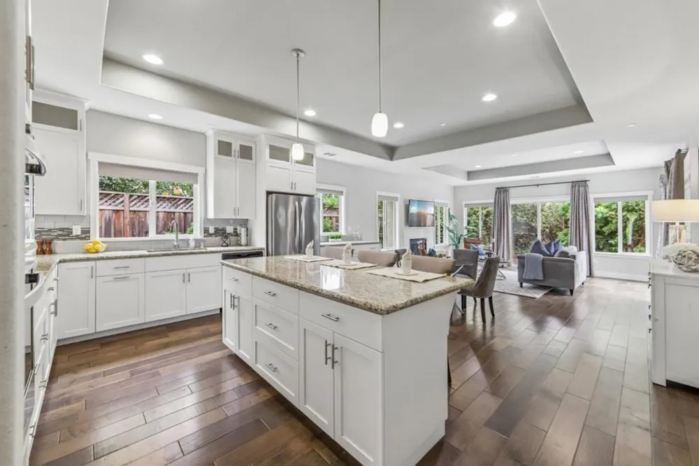15 Colleen Way Campbell, CA 95008