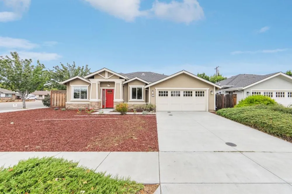 15 Colleen Way Campbell, CA 95008