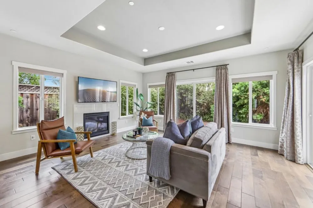 15 Colleen Way Campbell, CA 95008