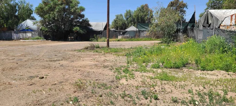 11457 El Nopal Lakeside, CA 92040