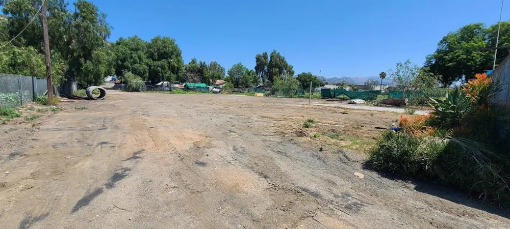 11457 El Nopal Lakeside, CA 92040