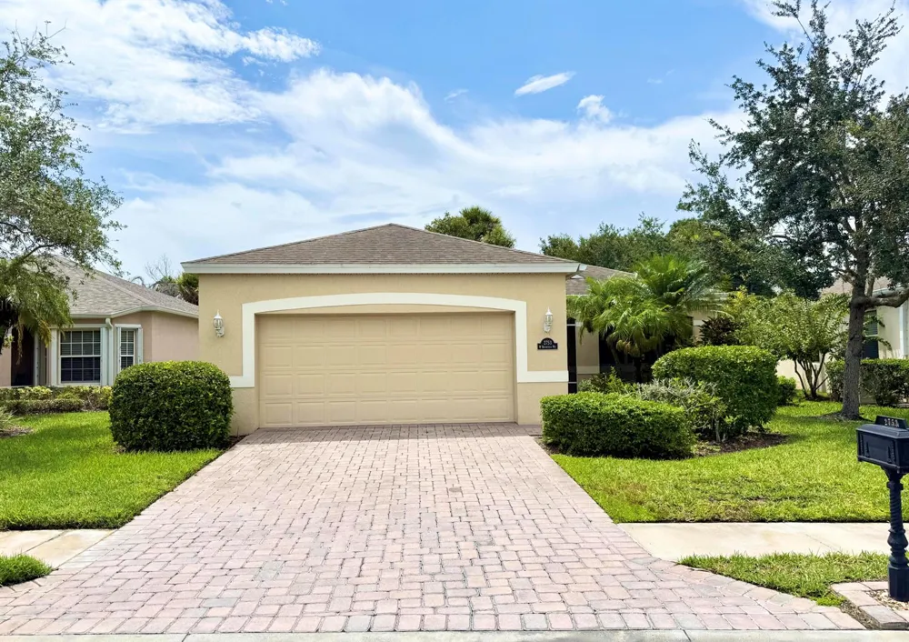 2753 W Brookfield Way Vero Beach, FL 32966