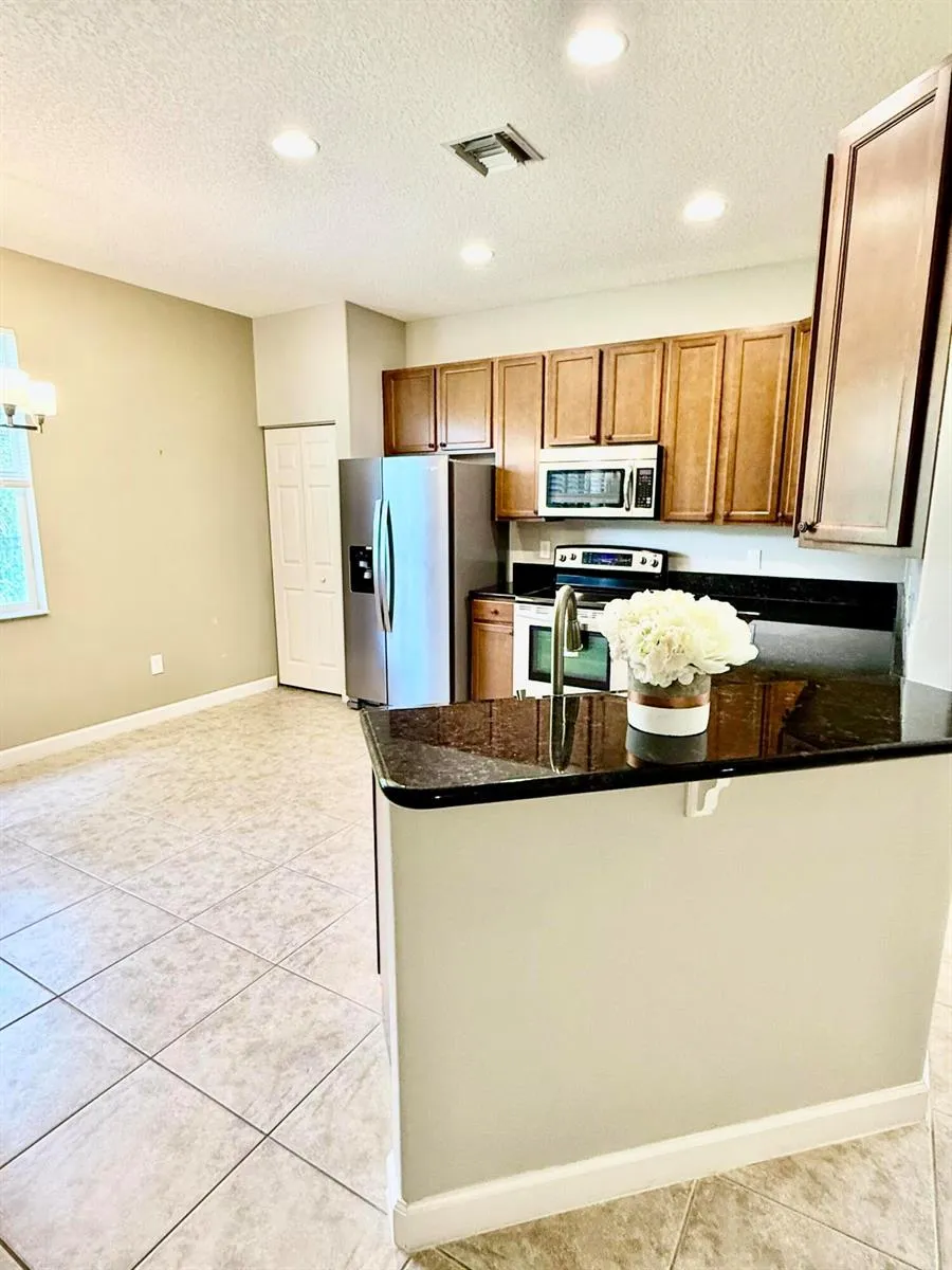 2753 W Brookfield Way Vero Beach, FL 32966