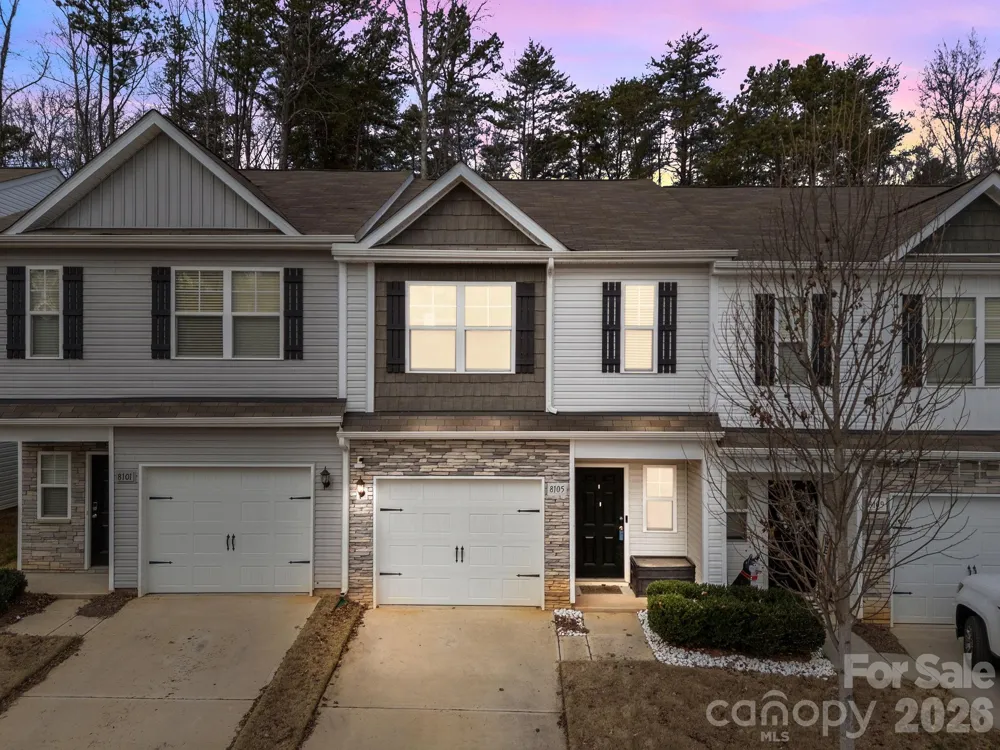 8105 Alderton Lane Charlotte, NC 28215
