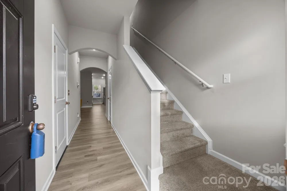 8105 Alderton Lane Charlotte, NC 28215