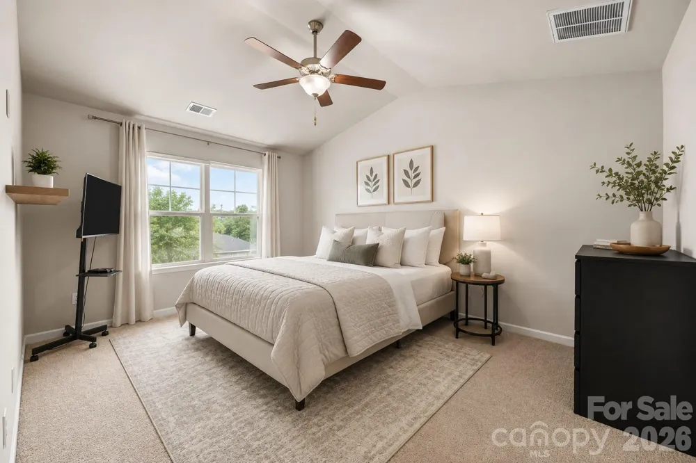 8105 Alderton Lane Charlotte, NC 28215