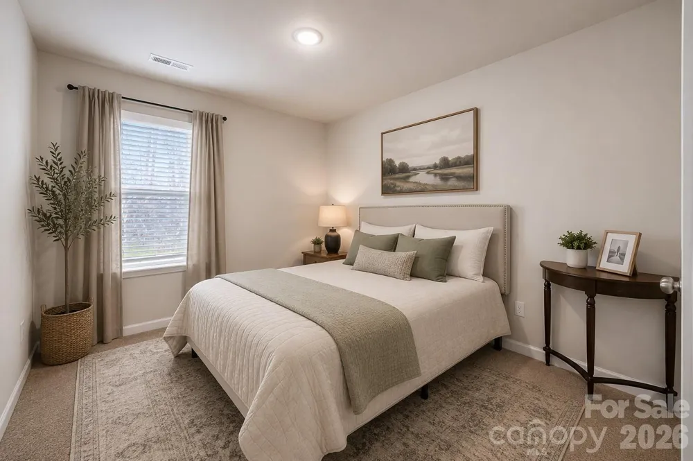 8105 Alderton Lane Charlotte, NC 28215