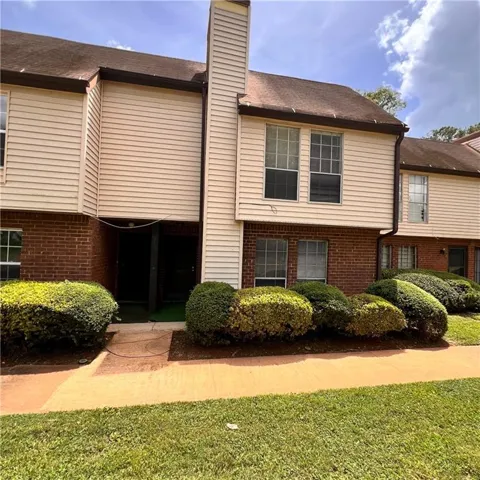 3254 Strawberry Lane
