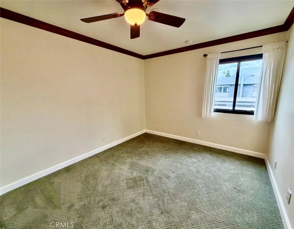 11311 Tampa Avenue #31 Porter Ranch, CA 91326