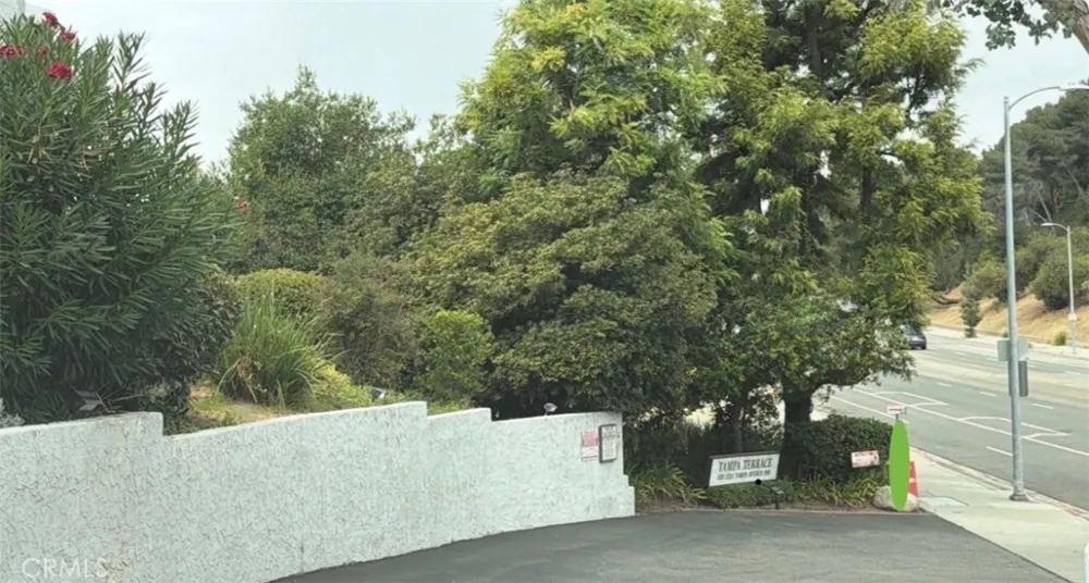 11311 Tampa Avenue #31 Porter Ranch, CA 91326