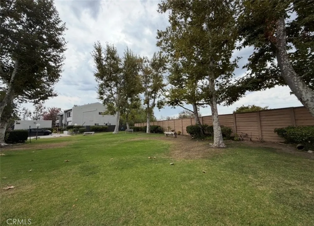 11311 Tampa Avenue #31 Porter Ranch, CA 91326