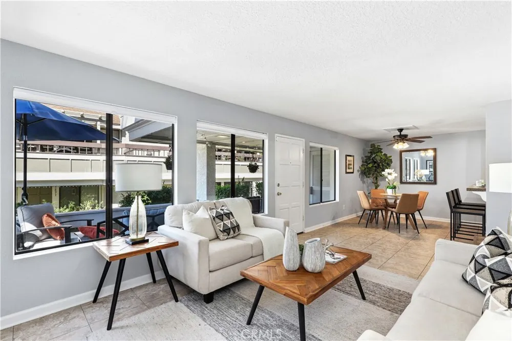 25701 View Pointe #8C Lake Forest, CA 92630