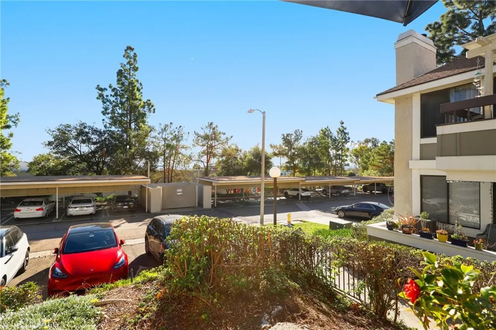 25701 View Pointe #8C Lake Forest, CA 92630