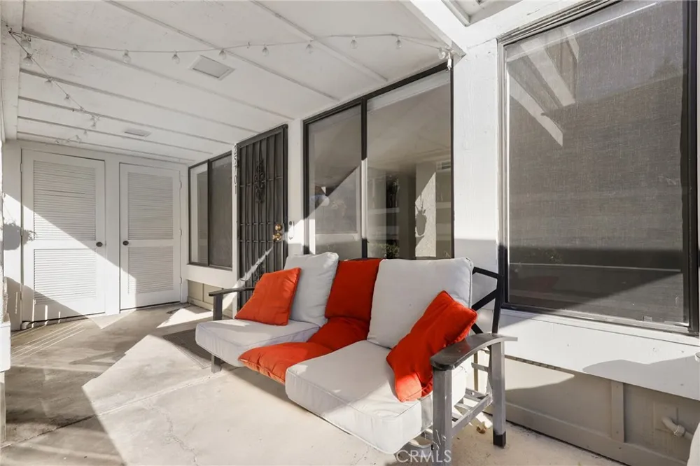 25701 View Pointe #8C Lake Forest, CA 92630