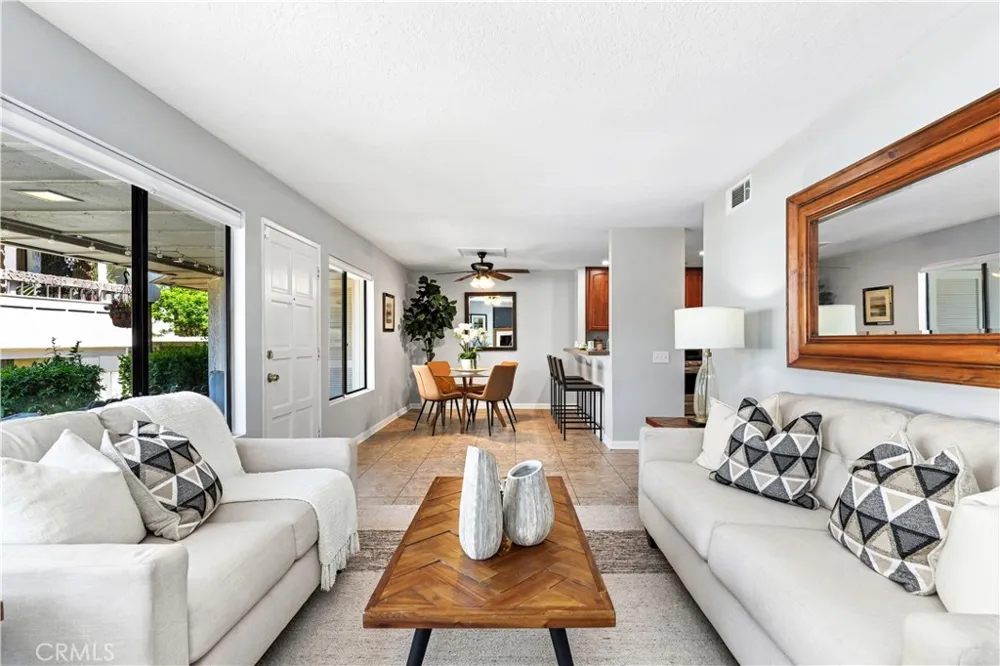 25701 View Pointe #8C Lake Forest, CA 92630