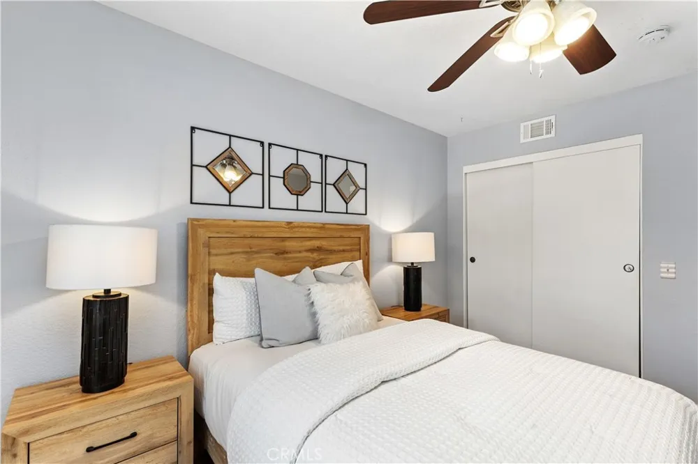 25701 View Pointe #8C Lake Forest, CA 92630