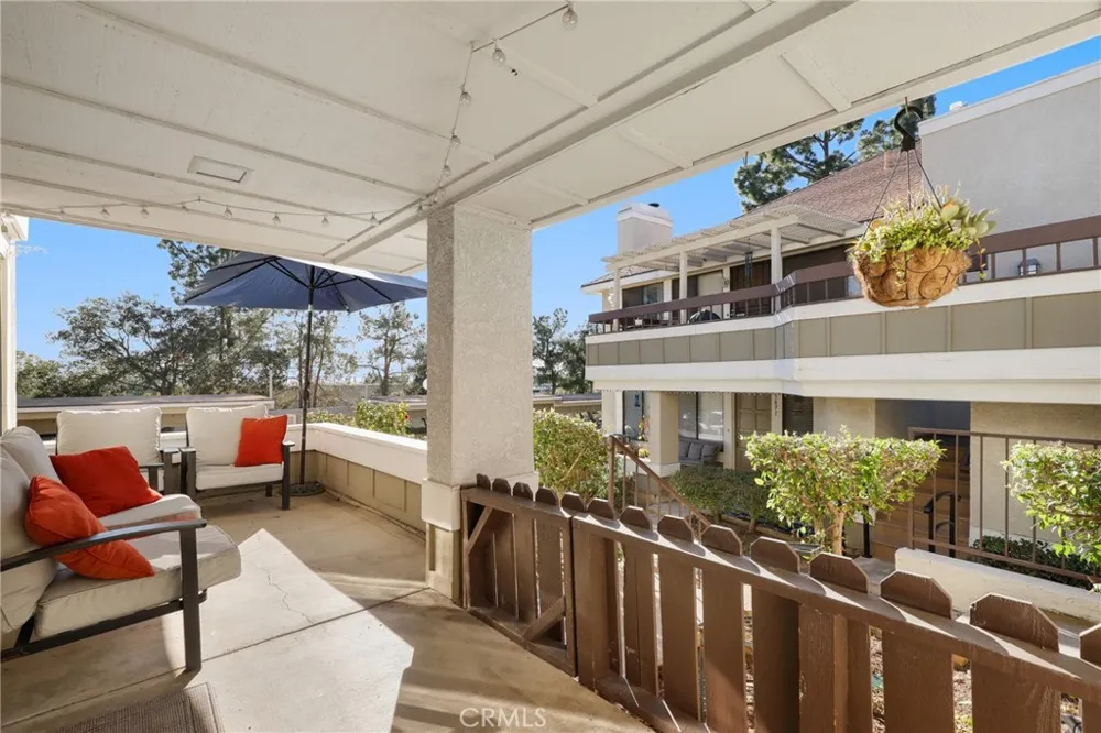25701 View Pointe #8C Lake Forest, CA 92630