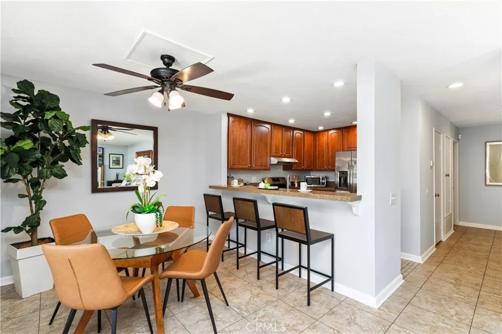 25701 View Pointe #8C Lake Forest, CA 92630