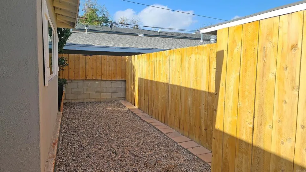 1031 E Pennsylvania Avenue Escondido, CA 92025