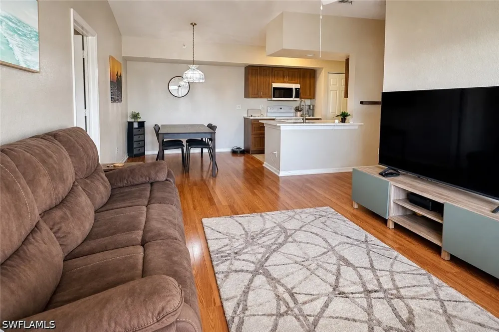 Saint Croix Lane #935 Naples, FL 34109