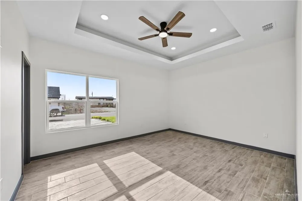2335 Via Roma Road Weslaco, TX 78596