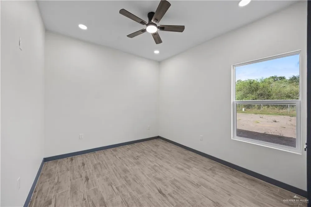 2335 Via Roma Road Weslaco, TX 78596