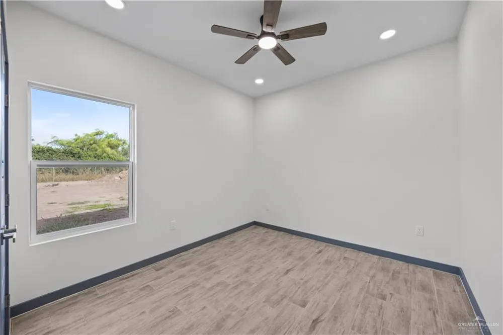 2335 Via Roma Road Weslaco, TX 78596