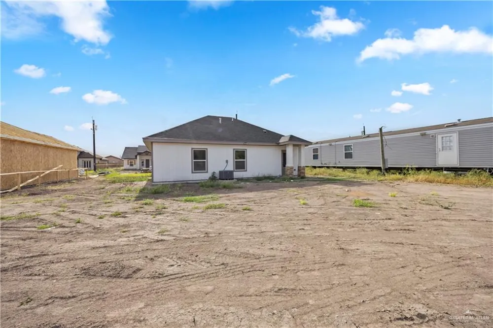 2335 Via Roma Road Weslaco, TX 78596
