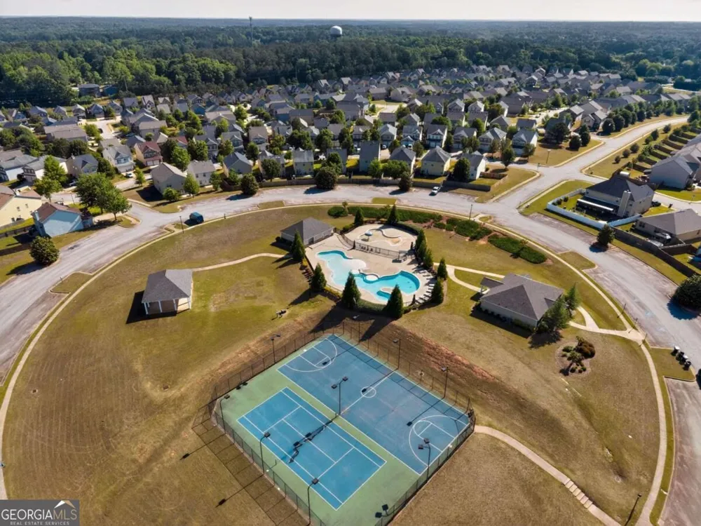281 Emporia LOOP McDonough, GA 30253
