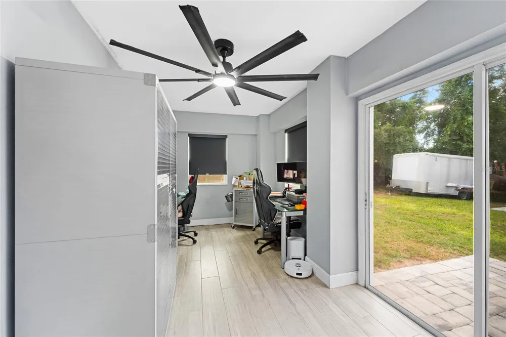 2086 S PARKTON DRIVE Deltona, FL 32725